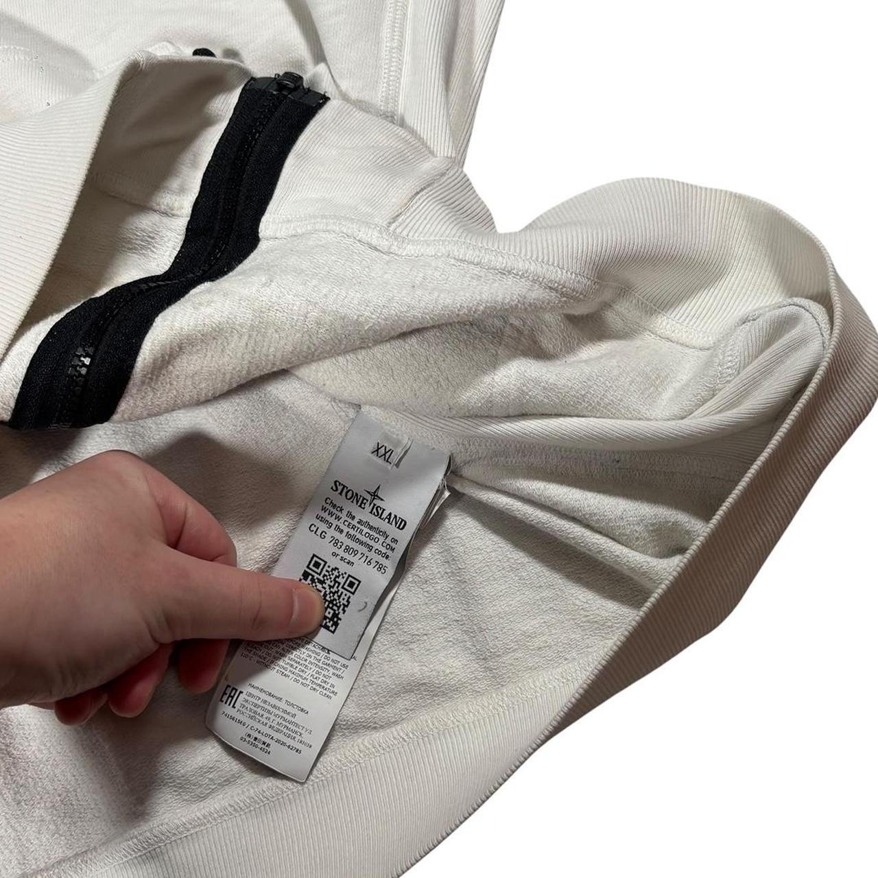 Stone island white zip up hoodie (XXL)