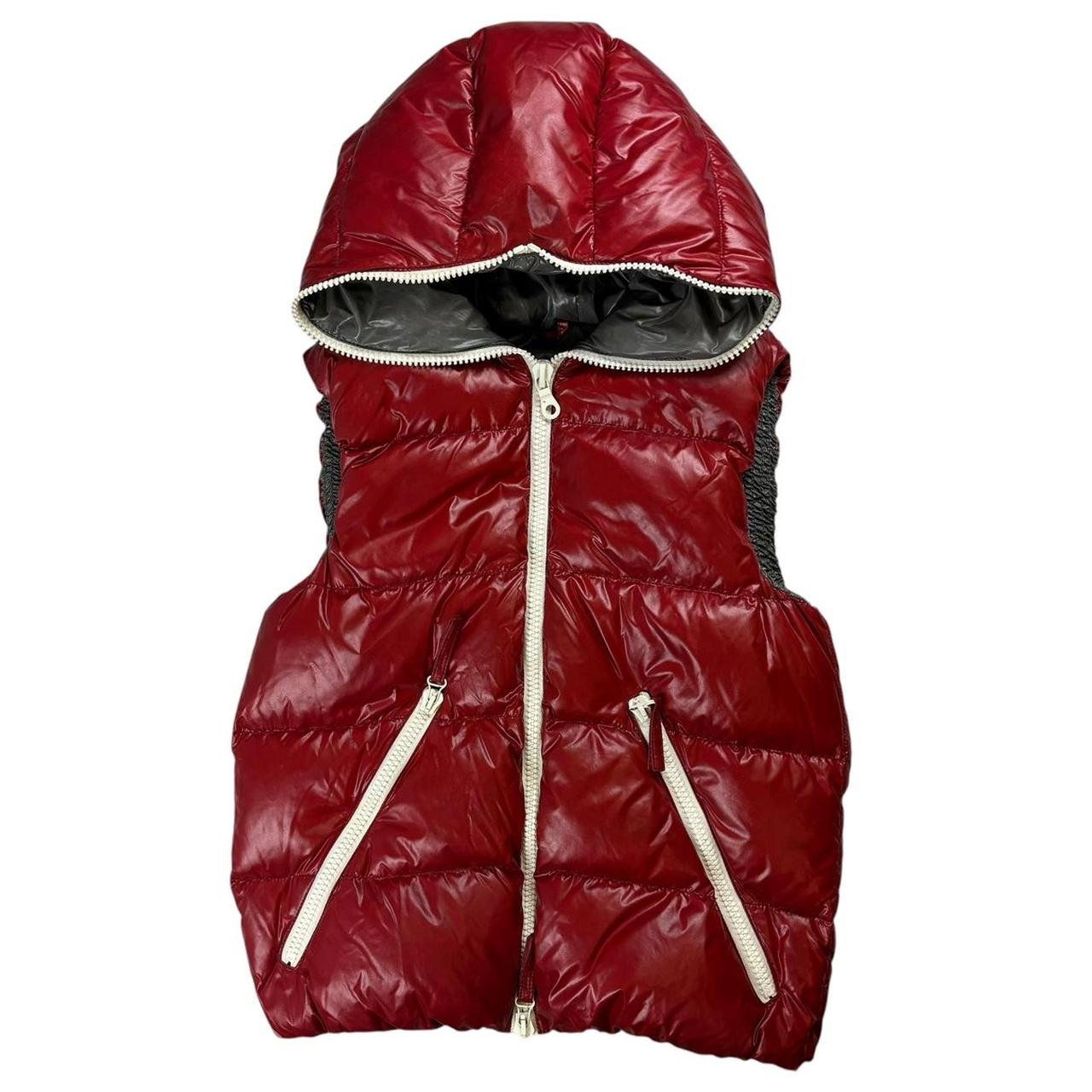 Duvetica red down gilet (S)