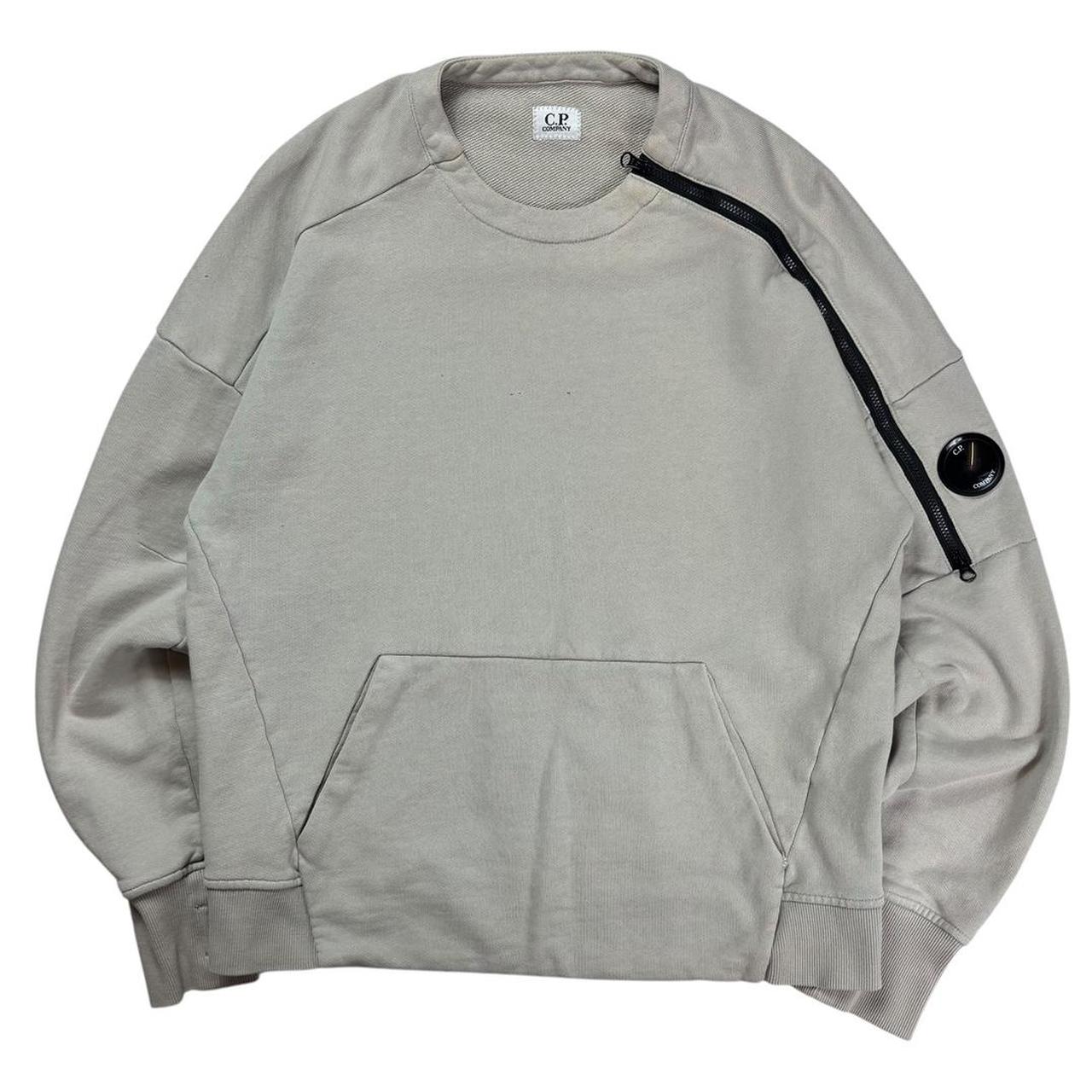 CP company technical pullover sweatshirt (M)