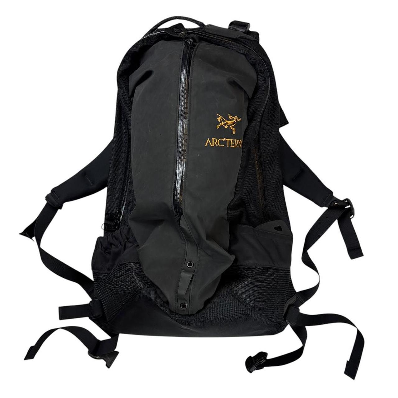 Arc’teryx Arro 22 backpack