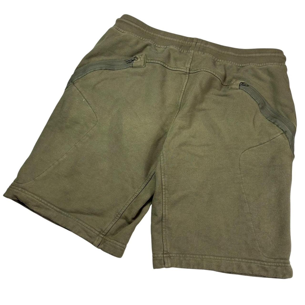 CP company technical sweat shorts (M)