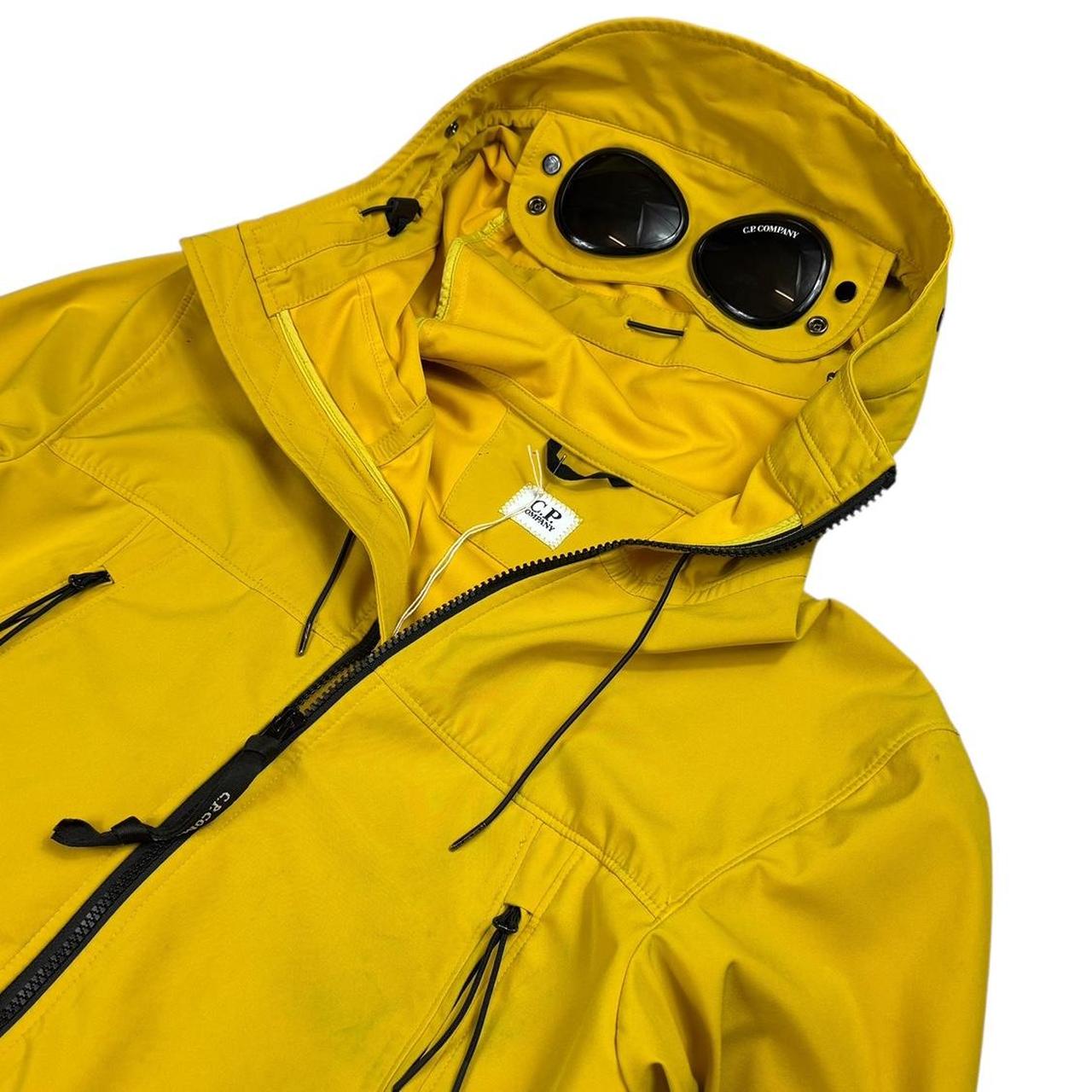 CP company soft shell goggle jacket (XS)