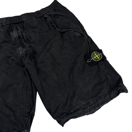 Stone island black cargo shorts (W38)