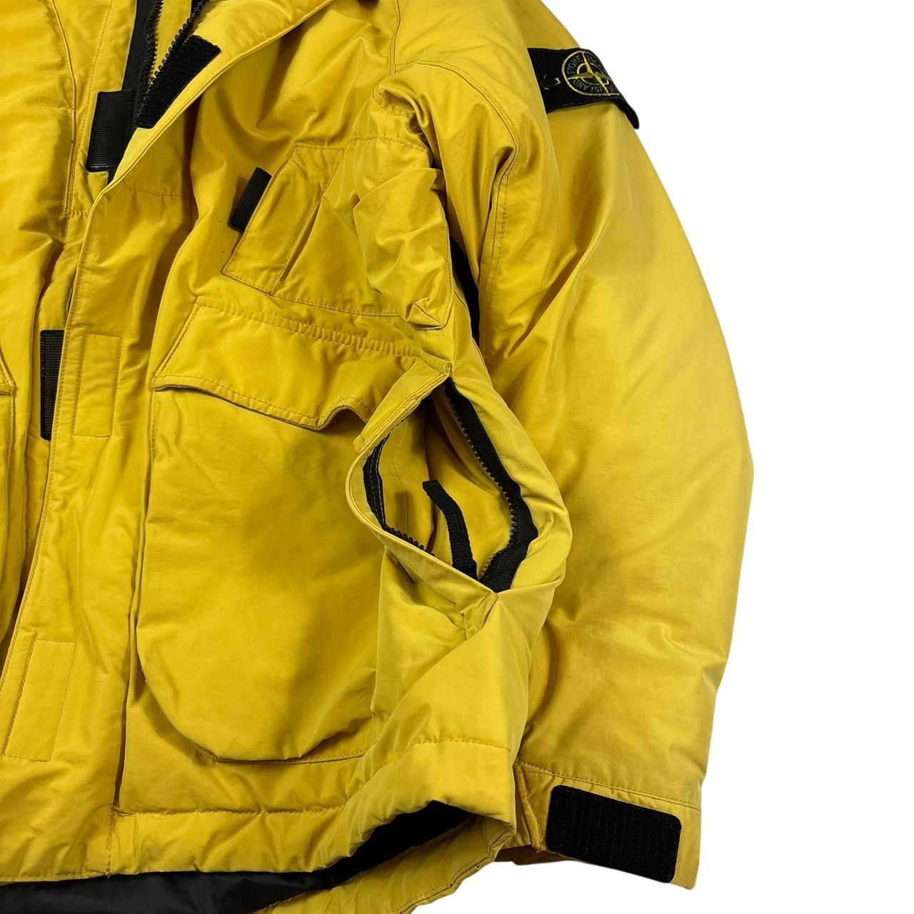 Stone island micro reps down puffer jacket with primaloft insulation technology (S)