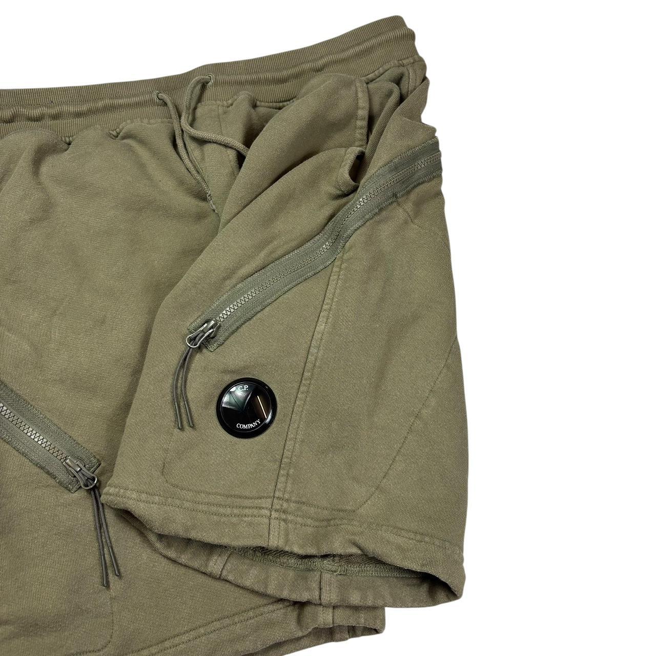 CP company technical sweat shorts (M)