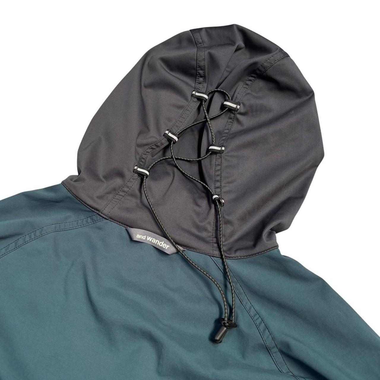 And Wander Trek 2 windbreaker jacket (M)
