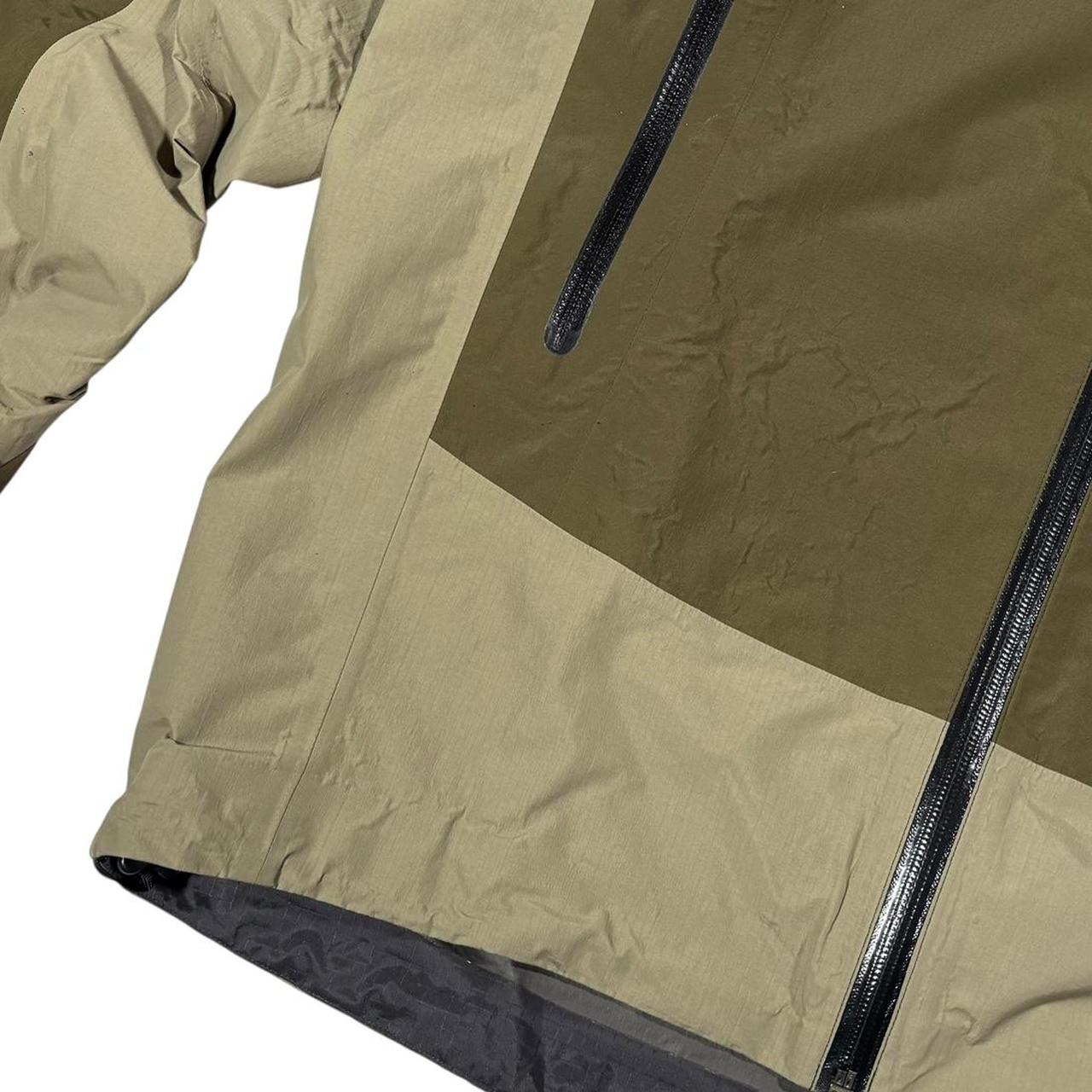 Arc’teryx Oshman Beta SL Gore-Tex waterproof jacket (M)