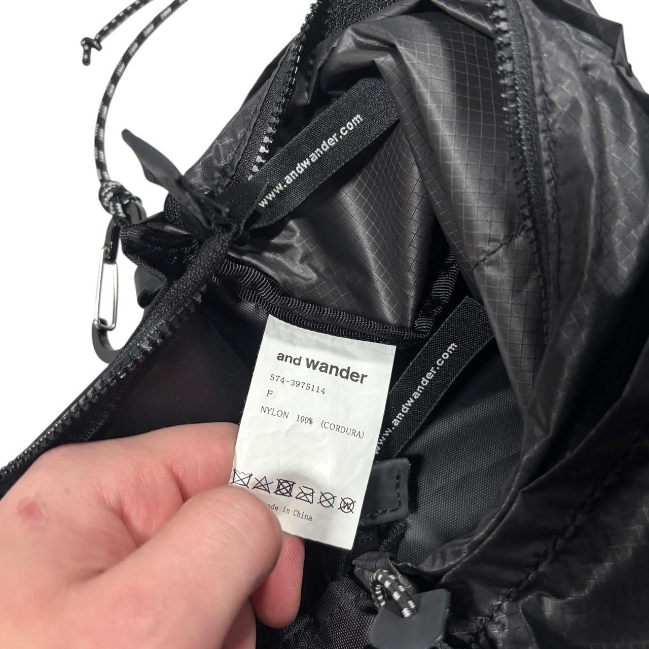 And wander black crossbody side bag