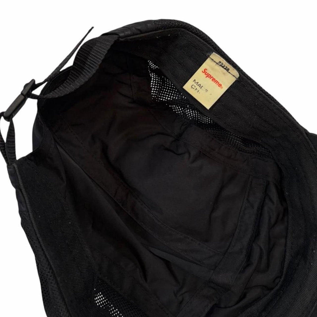 Supreme zip mesh camp cap