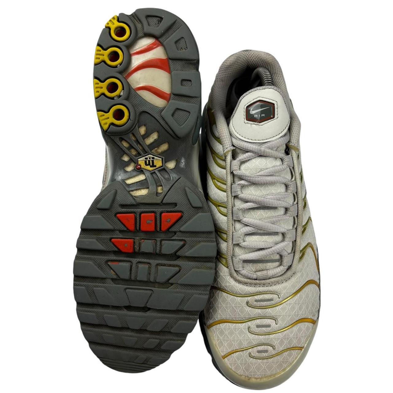 Nike TN air max plus (UK7)