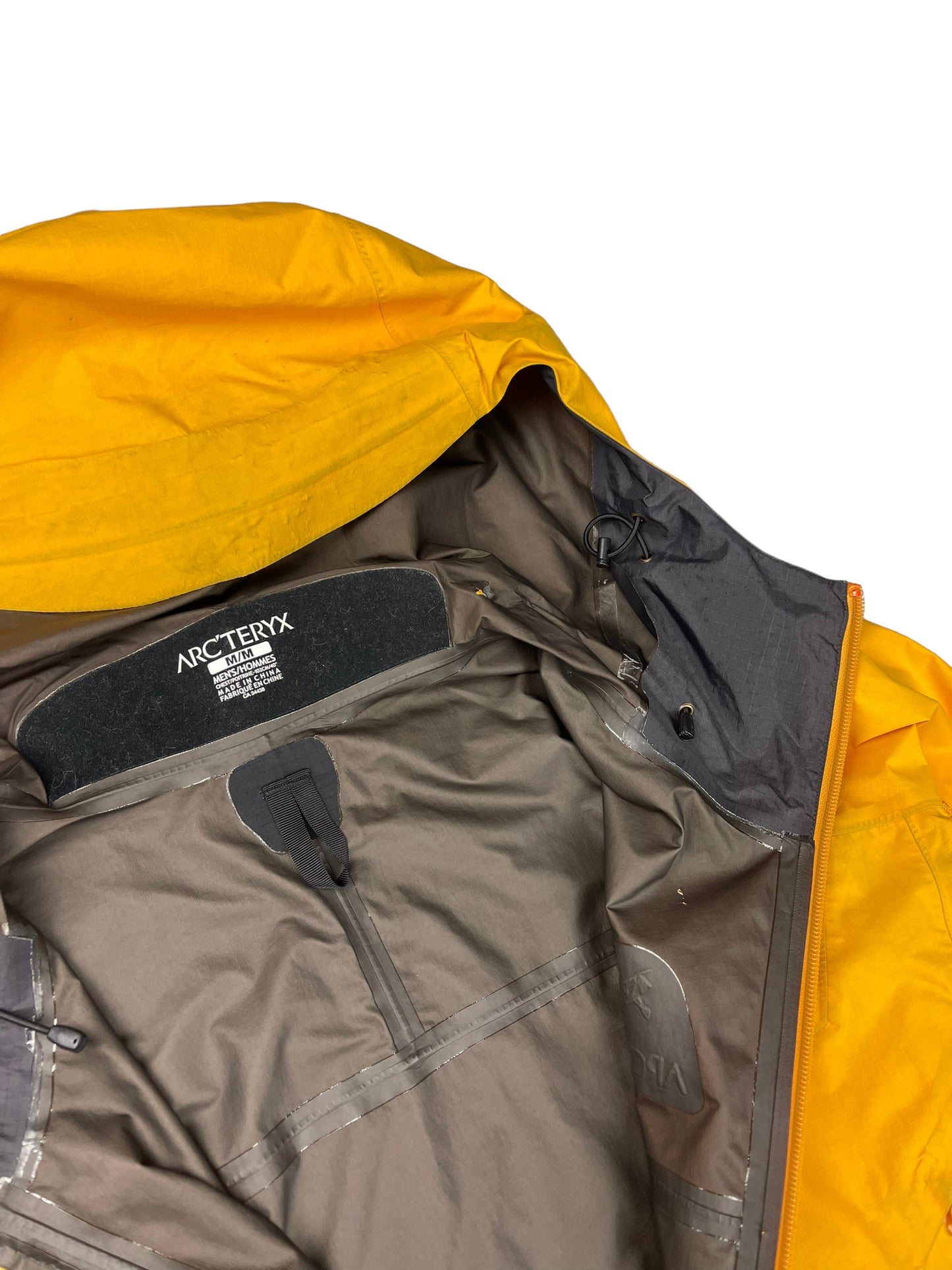 Arc’teryx Beta SL Gore-tex jacket