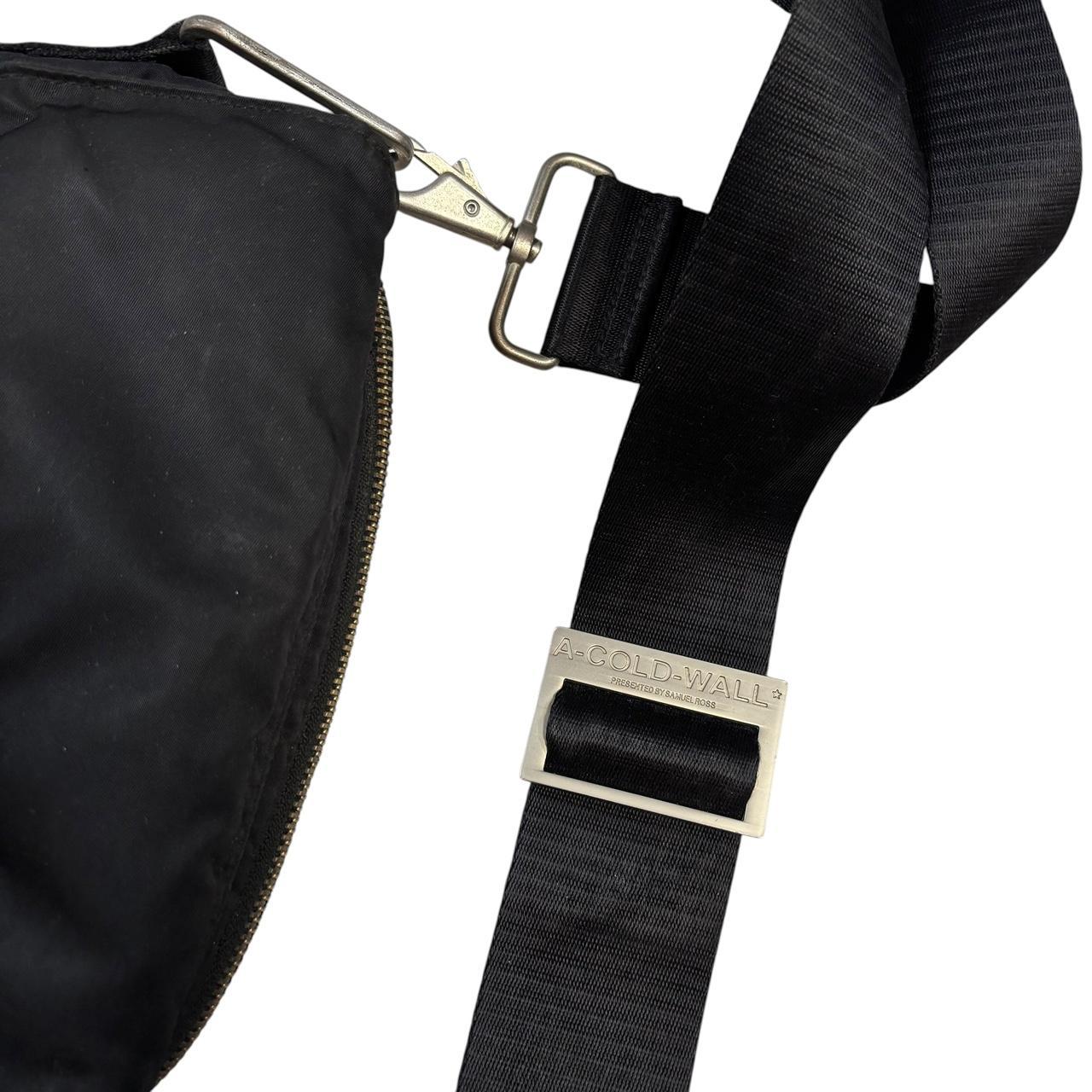A cold wall black envelope crossbody side bag