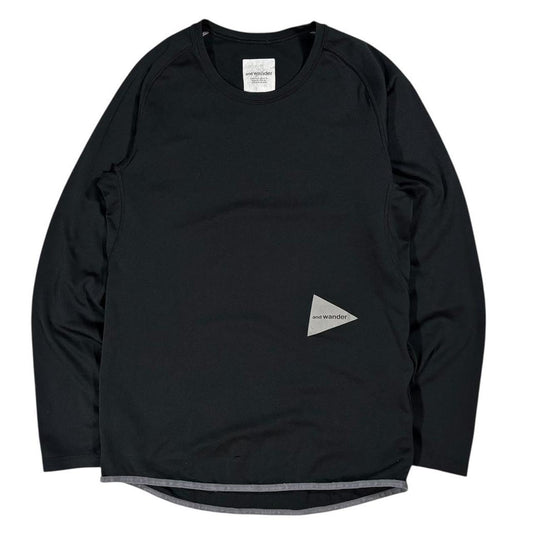 And wander long sleeve black T shirt (S)