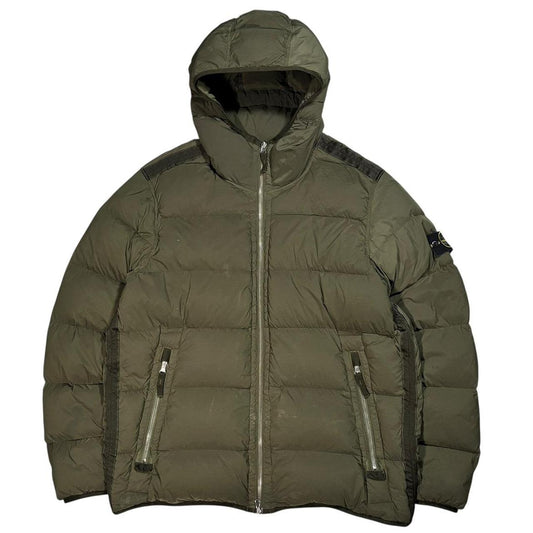Stone island seamless tunnel nylon down puffer jacket (XL)