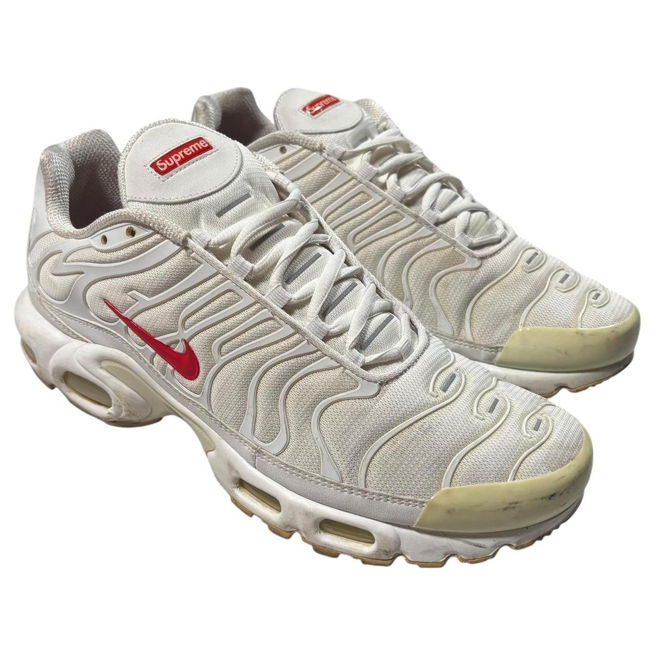 Nike x Supreme TN air max plus (UK8.5)