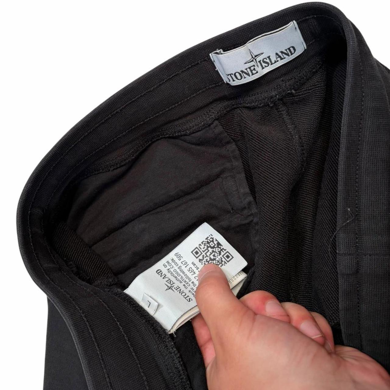 Stone island black sweat shorts (L)