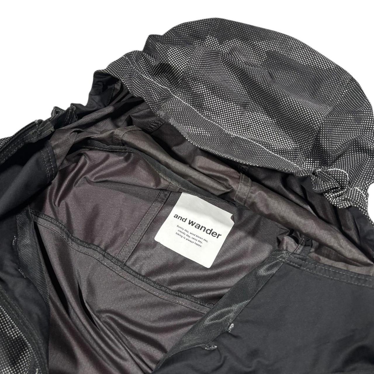 And wander reflective raschel ripstop windbreaker jacket (L)