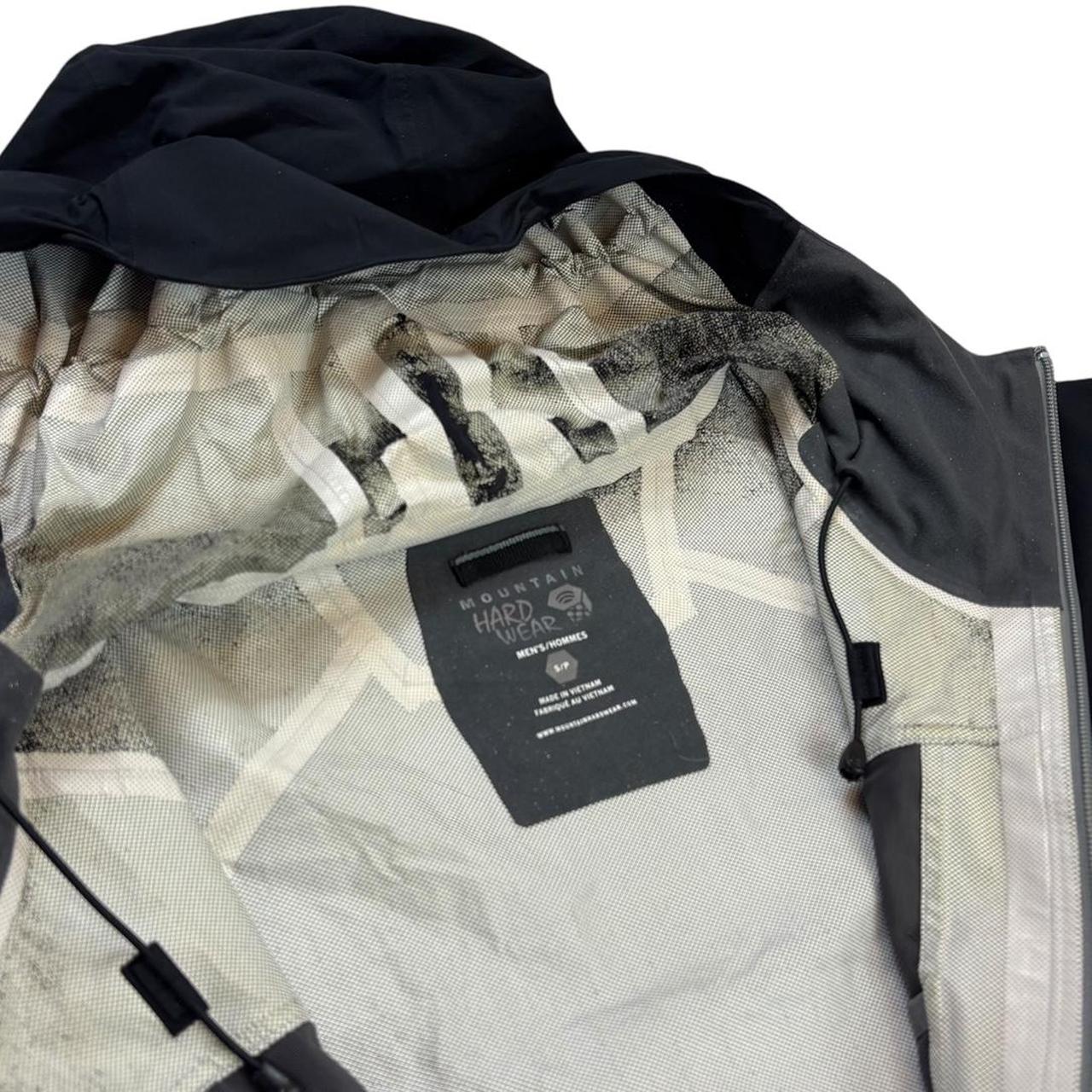 Mountain Hardwear black windbreaker jacket (S)