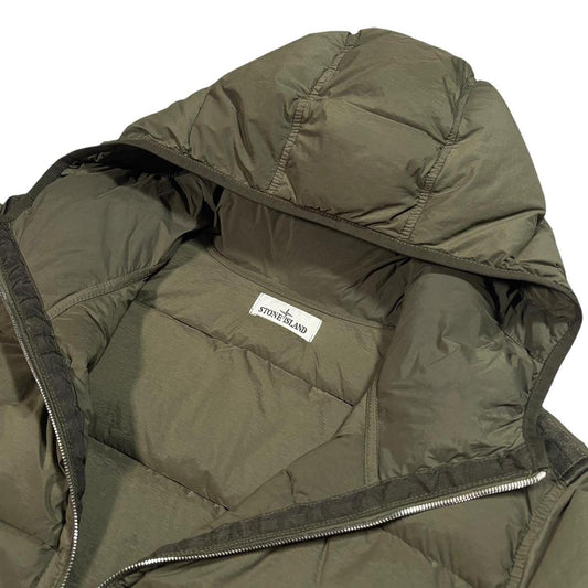 Stone island seamless tunnel nylon down puffer jacket (XL)