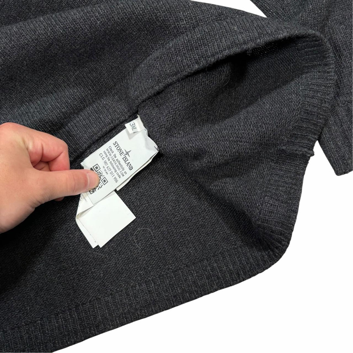 Stone island quarter button up pullover knit sweatshirt (XXXL)