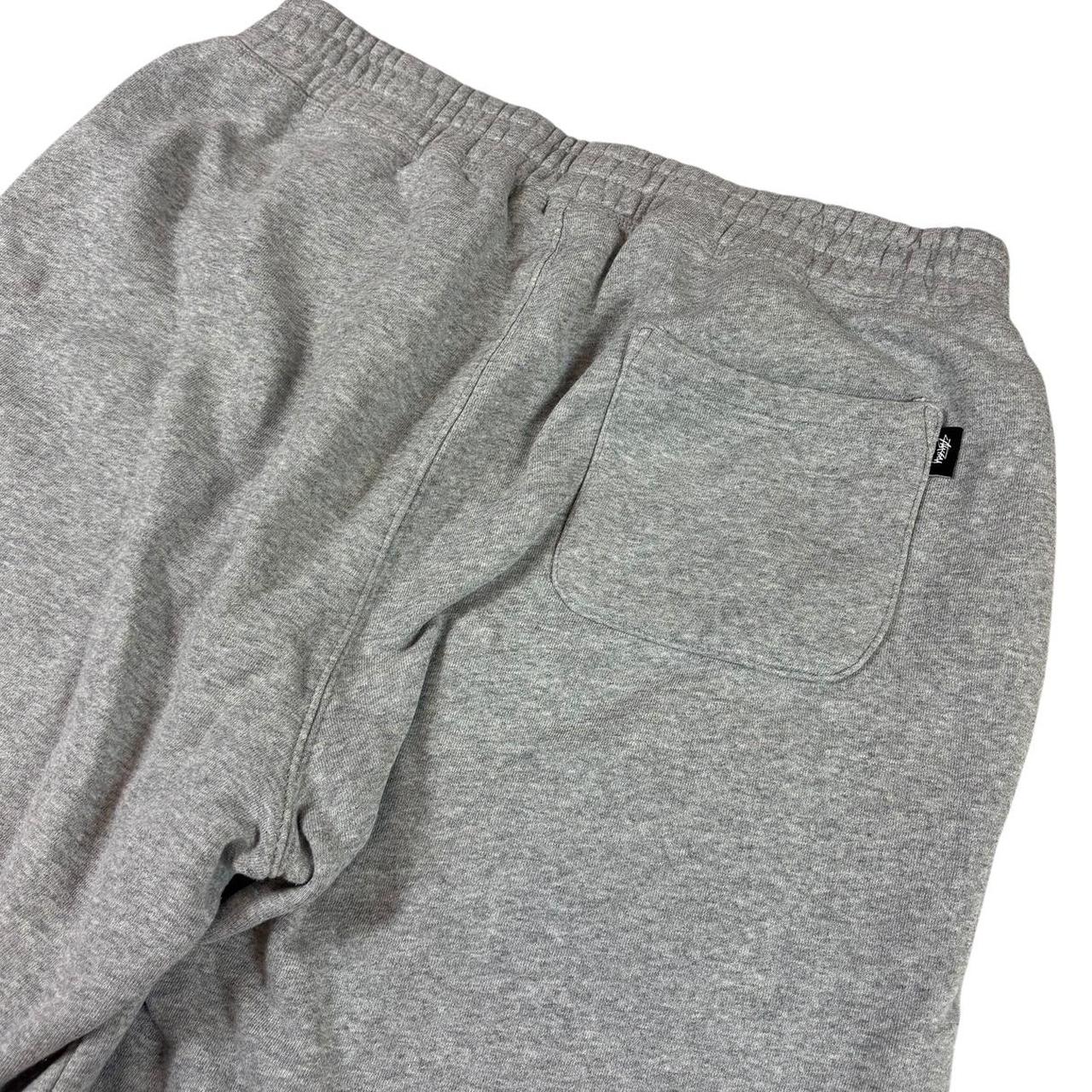 Stussy embroidered logo sweat shorts (M)
