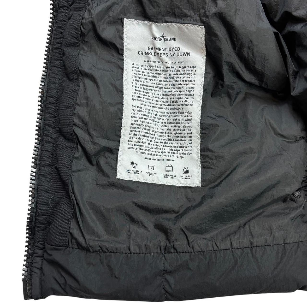 Stone island garment dyed crinkle reps down puffer jacket (M)