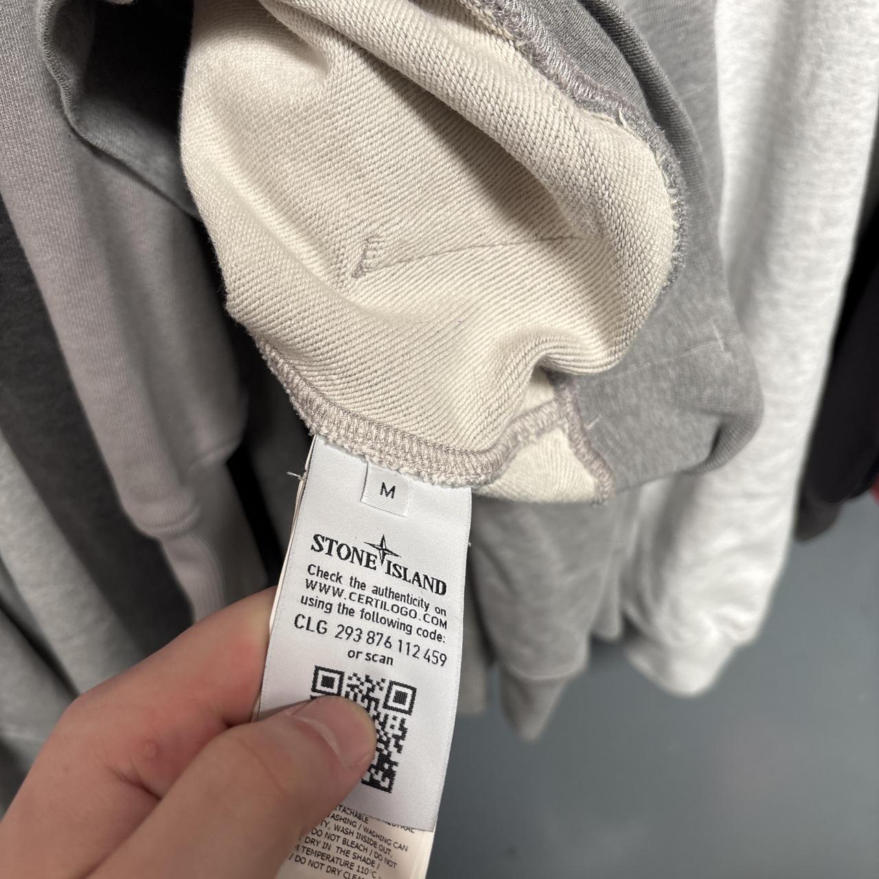 Stone island grey pullover hoodie (M)