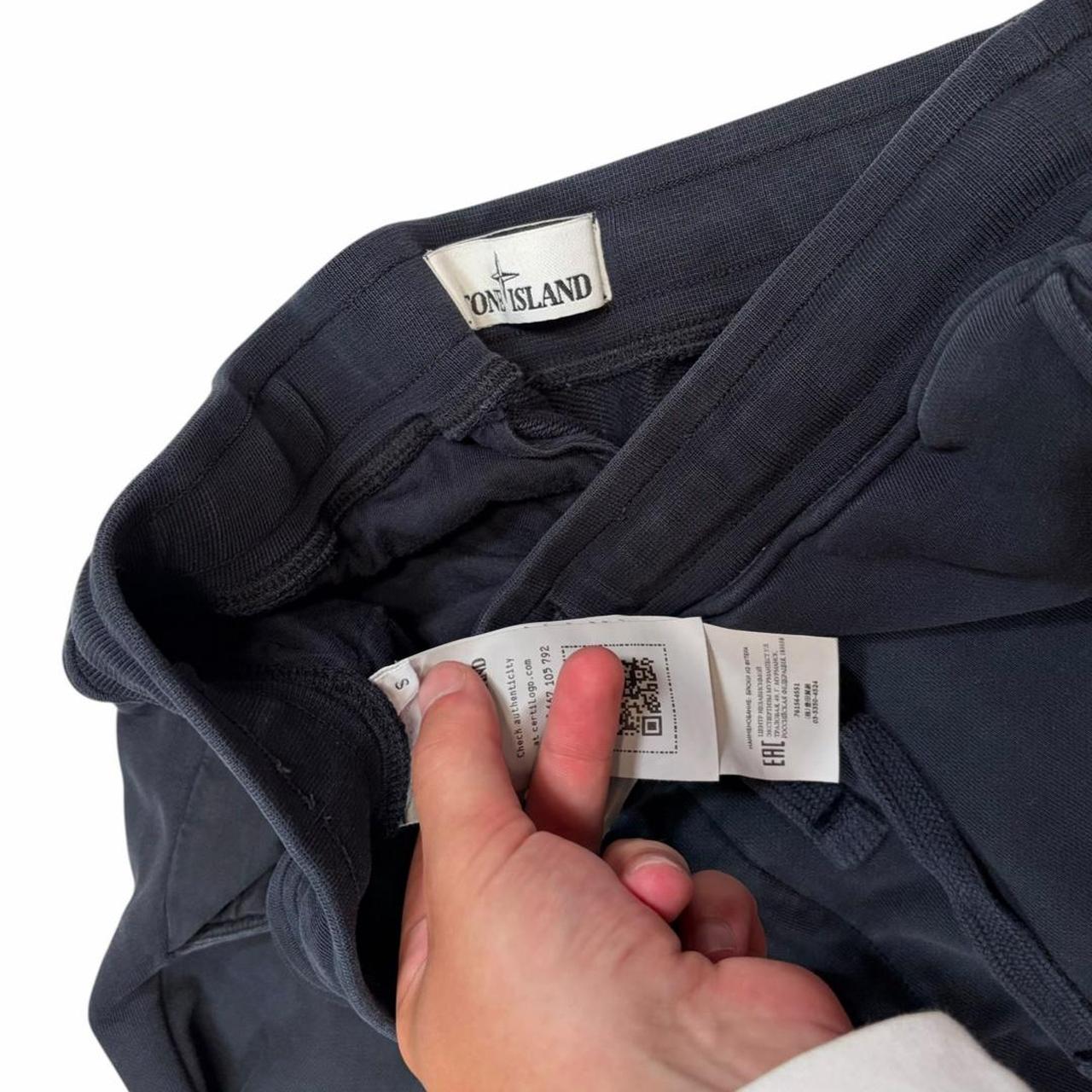 Stone island navy joggers (S)