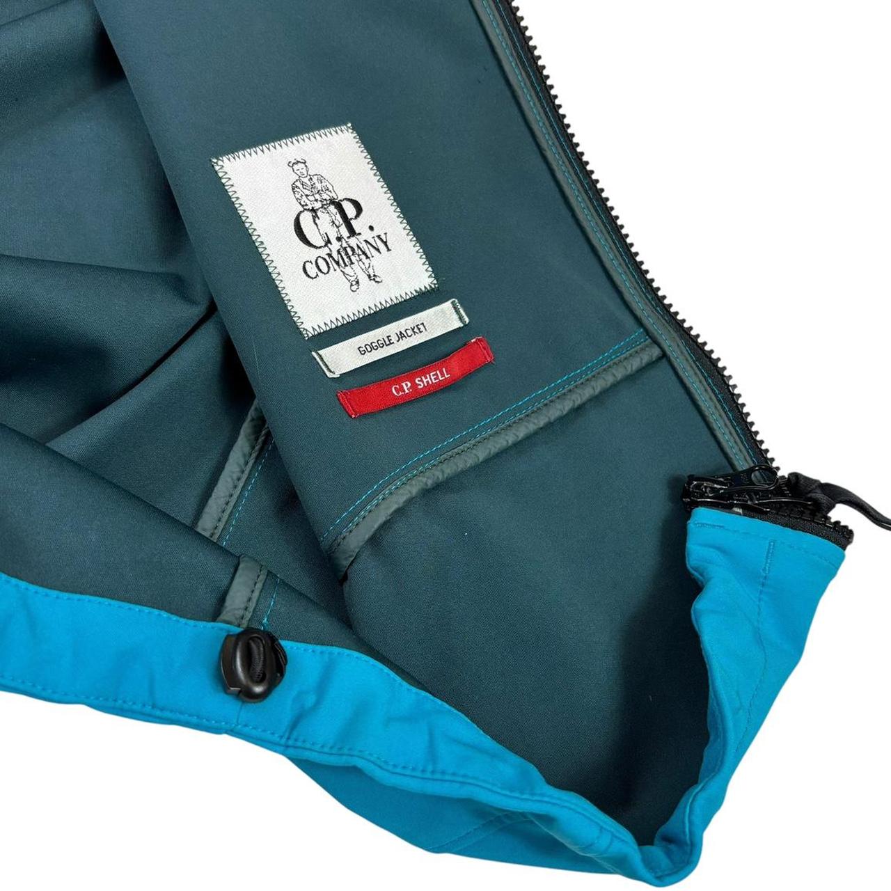 CP company soft shell goggle jacket (S)