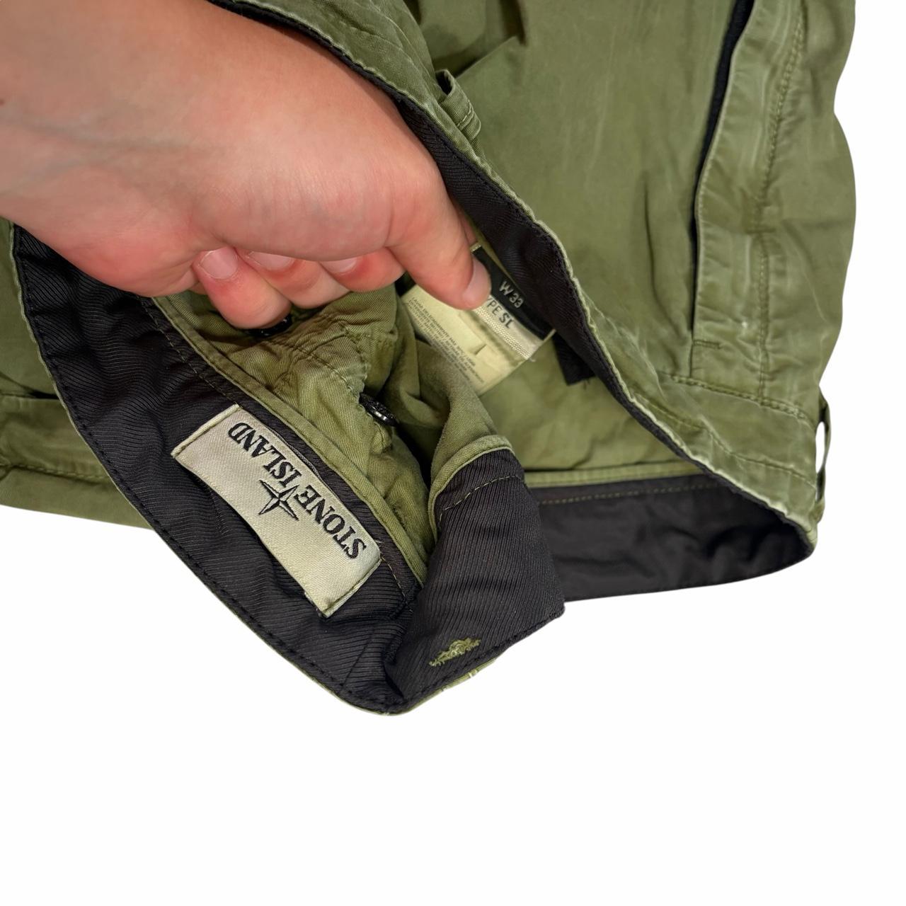 Stone island cargo shorts (W33)