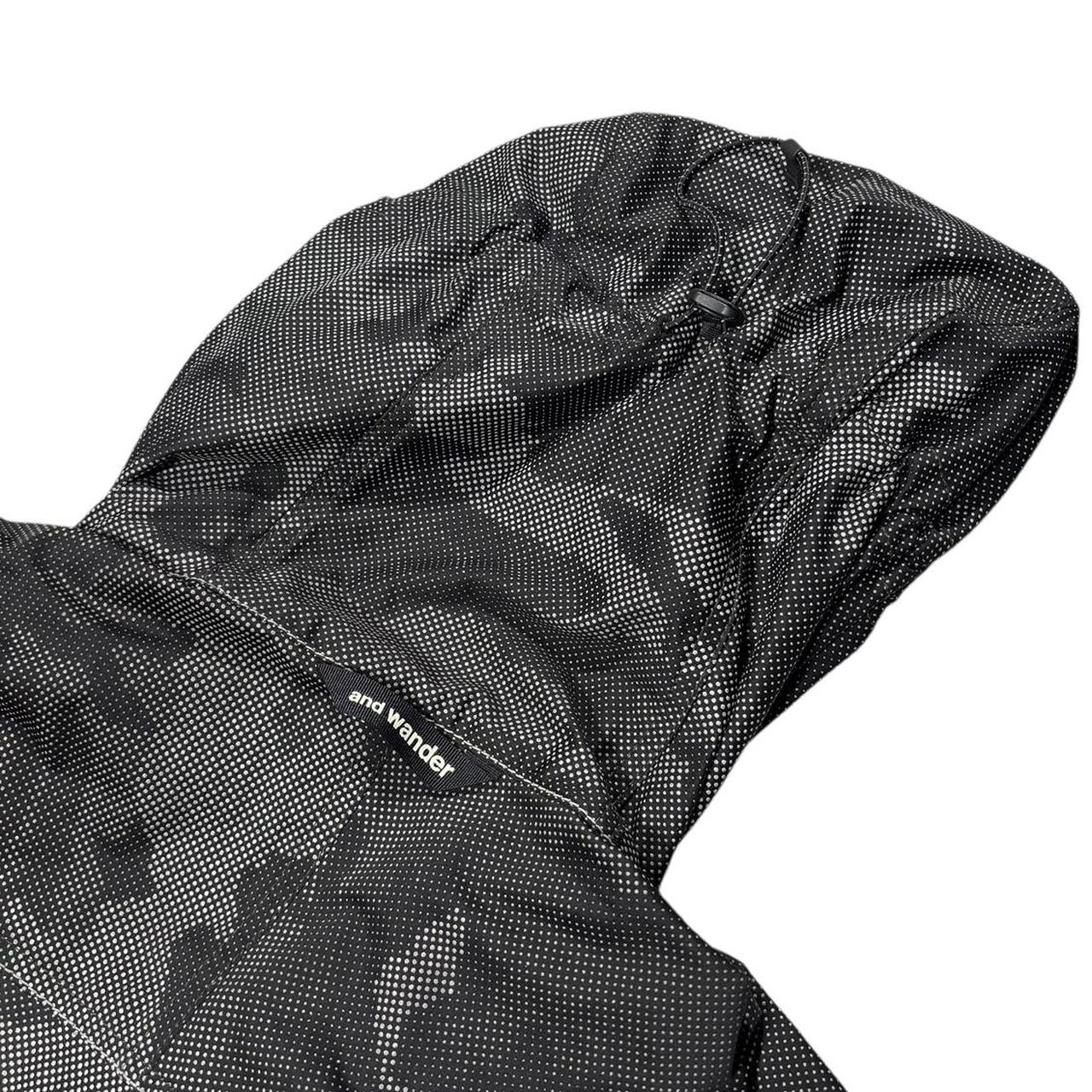 And wander reflective raschel ripstop windbreaker jacket (L)