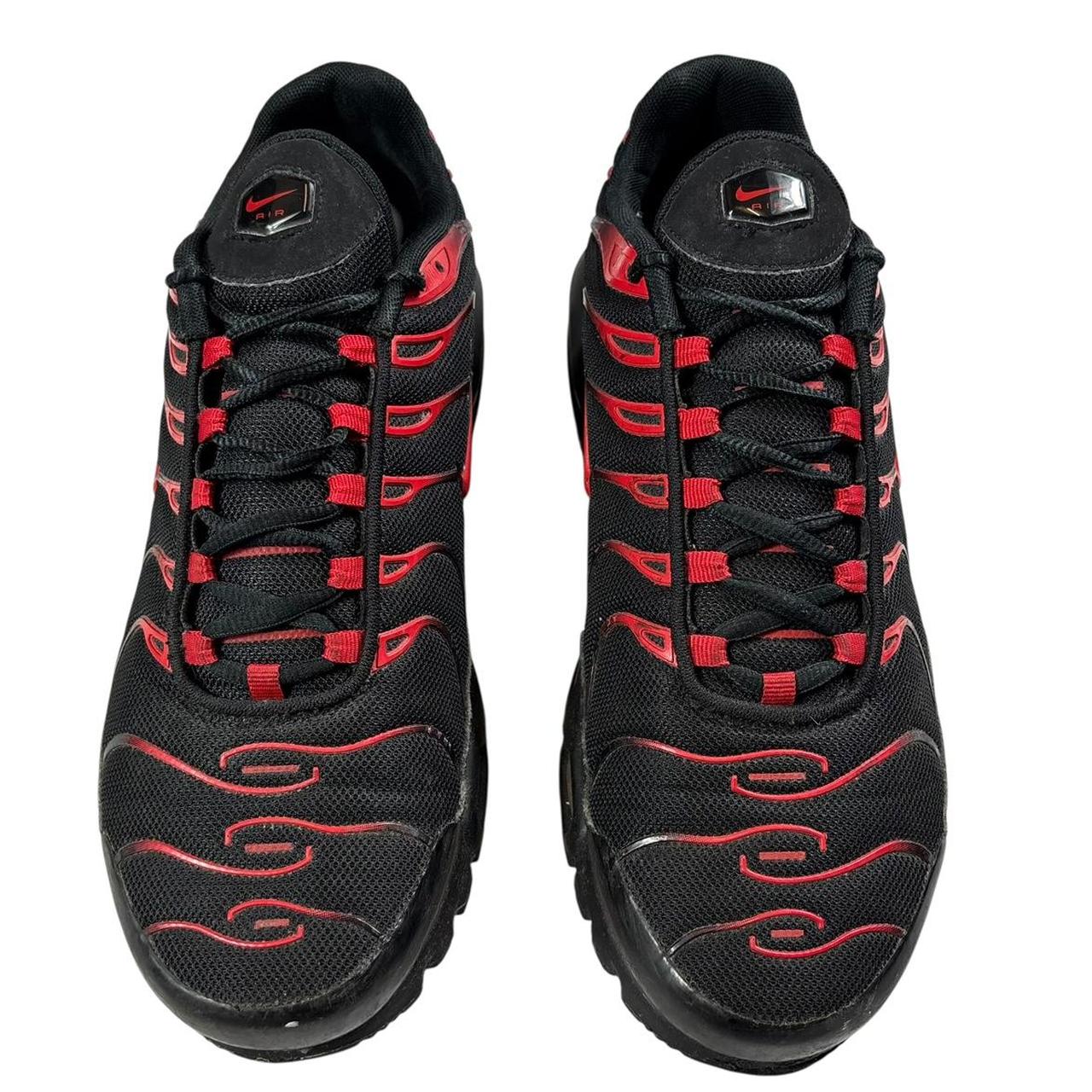 Nike TN air max plus ‘Bred’ (UK10.5)
