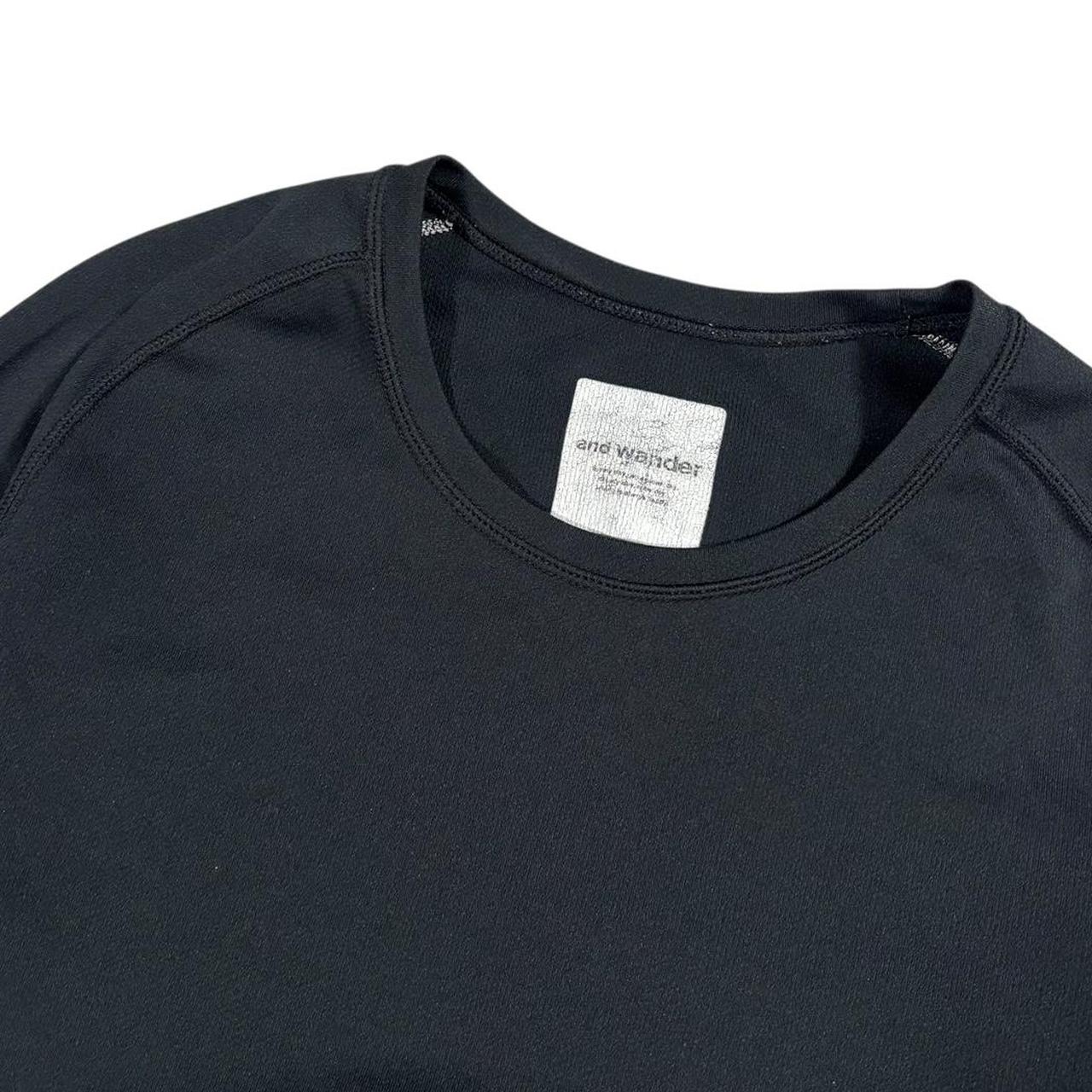 And wander long sleeve black T shirt (S)