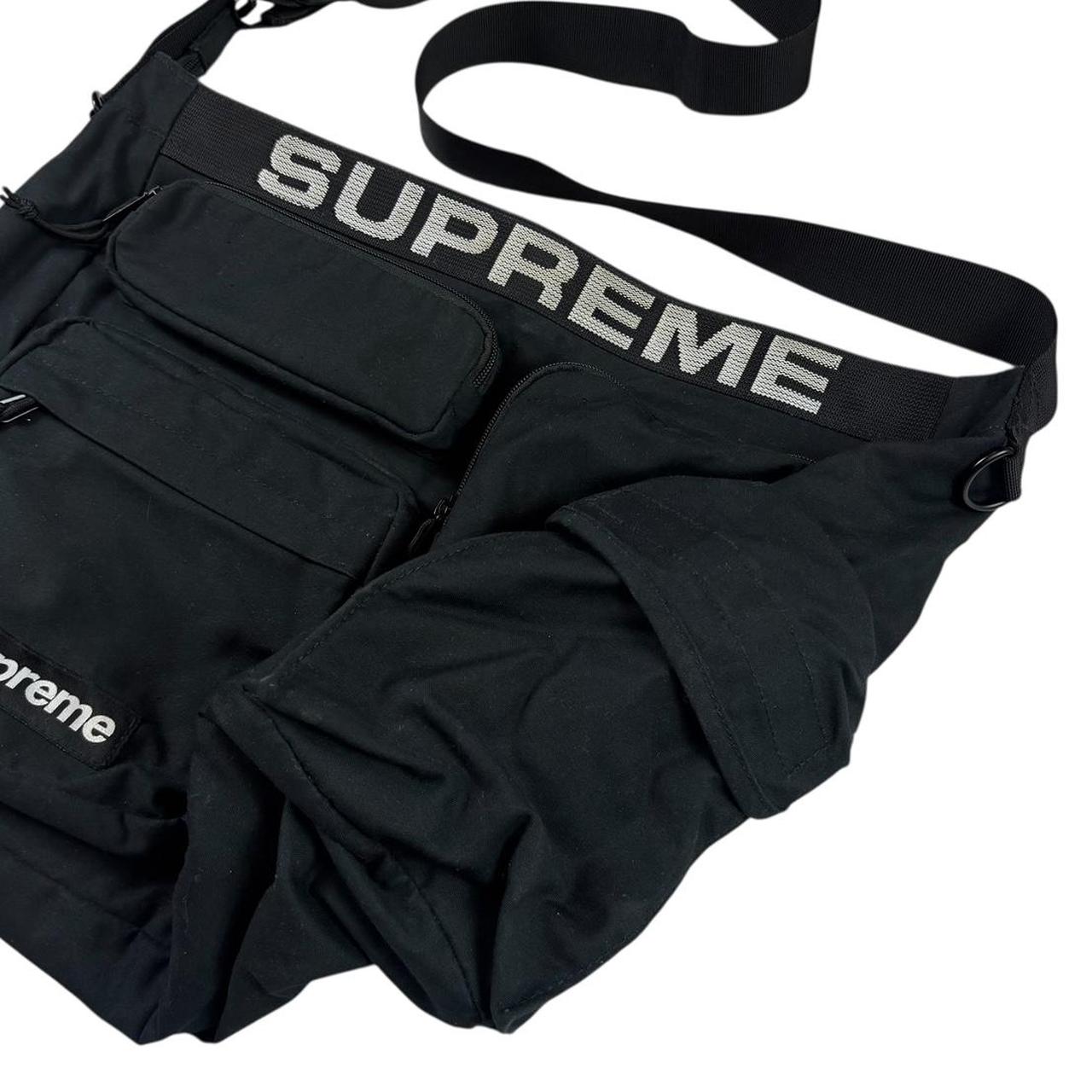 Supreme black field messenger crossbody side bag