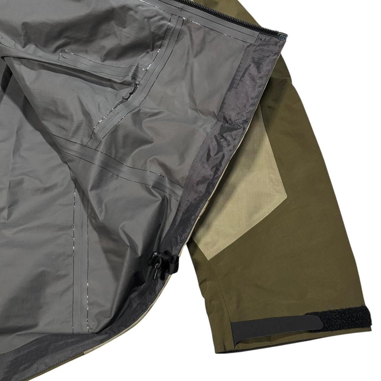 Arc’teryx Oshman Beta SL Gore-Tex waterproof jacket (S)