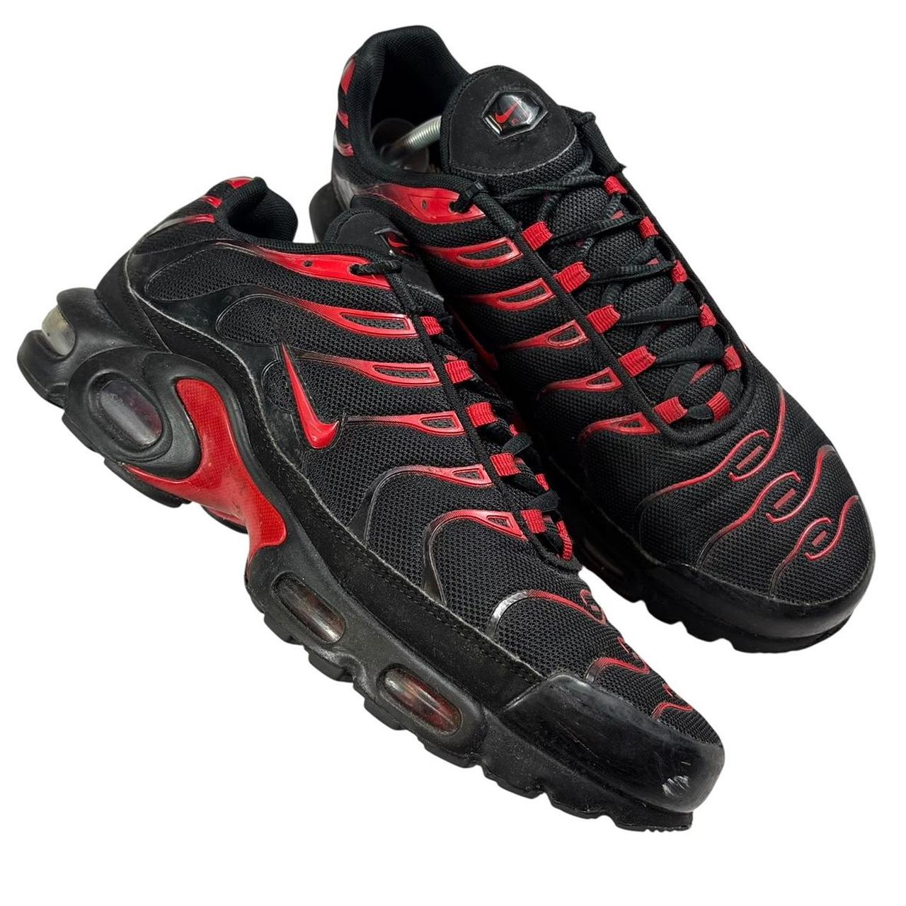 Nike TN air max plus ‘Bred’ (UK10.5)