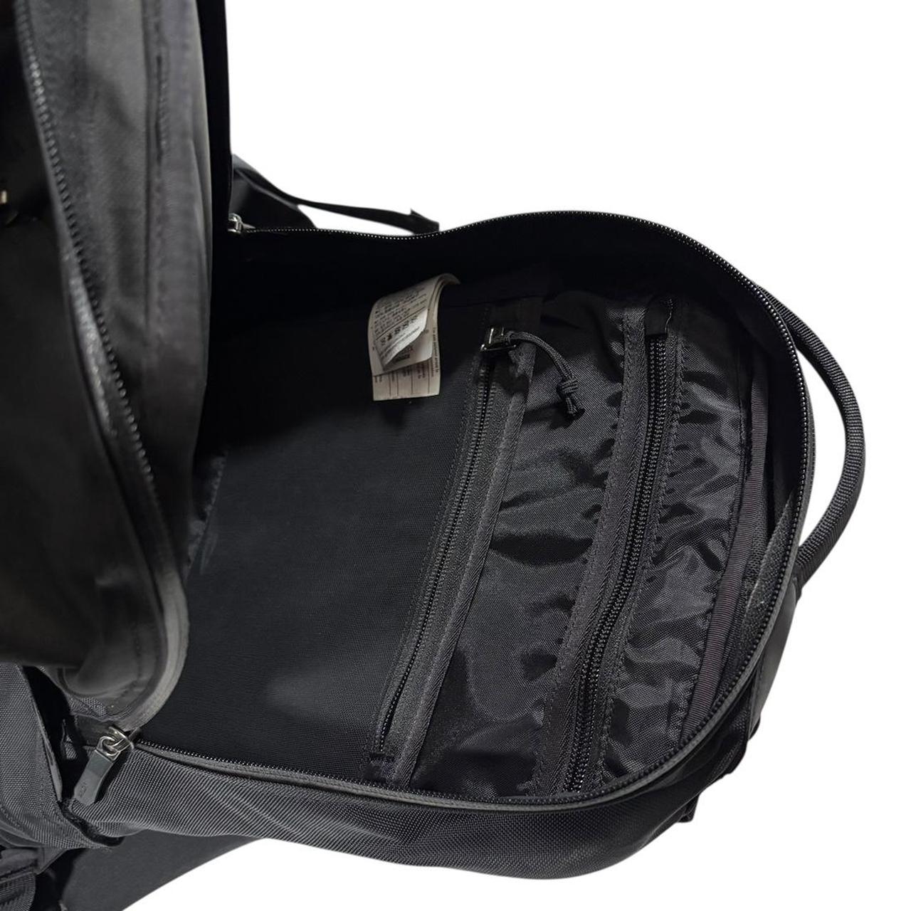Arc’teryx Arro 22 backpack bag